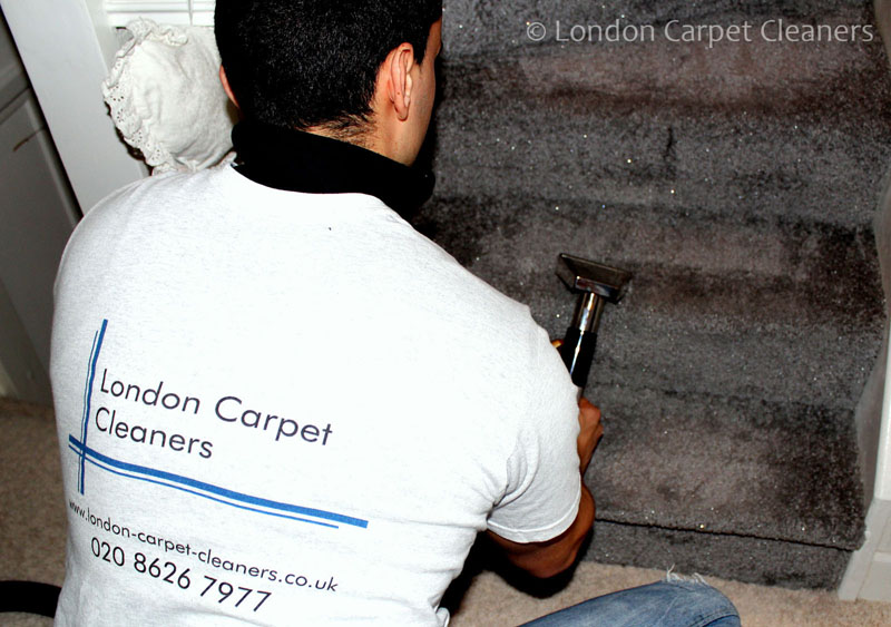 Why you should use licensed Carpet Cleaners London