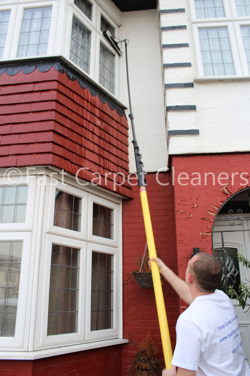 Window-Cleaning-Crawley