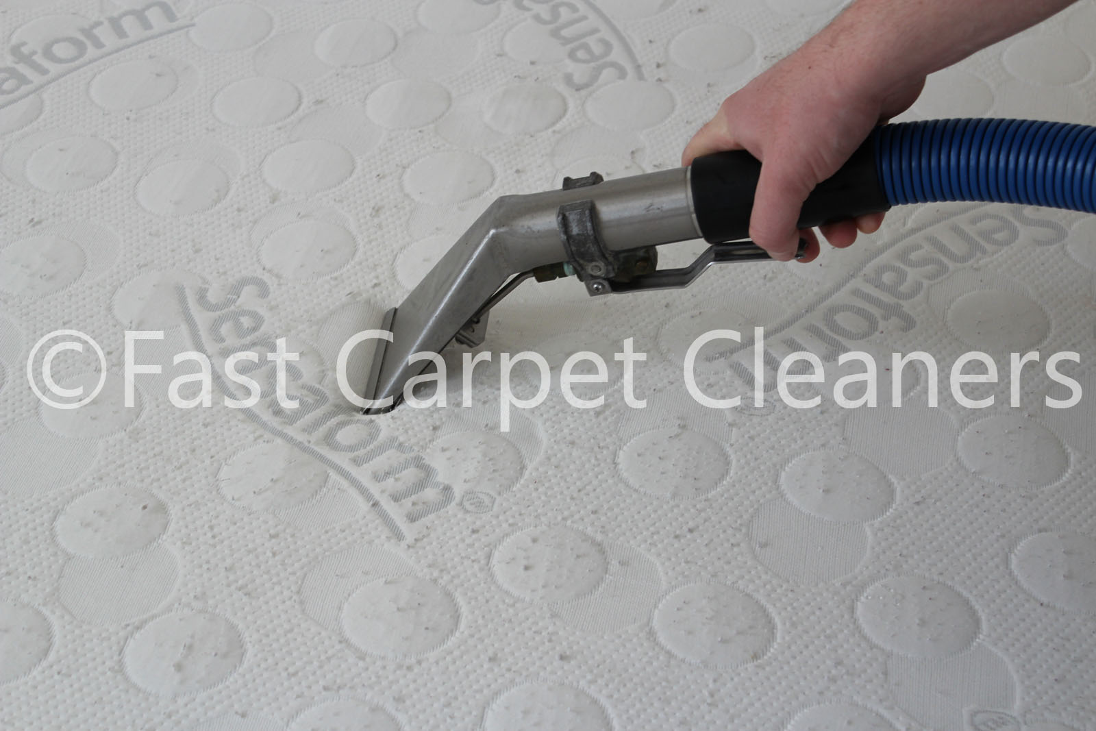 Mattress-Cleaning-Services-Reigate