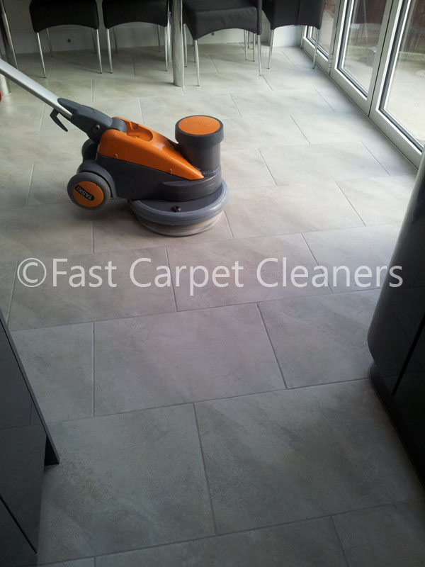 Floor-Tiles-Vinyl-Cleaning-Birmingham